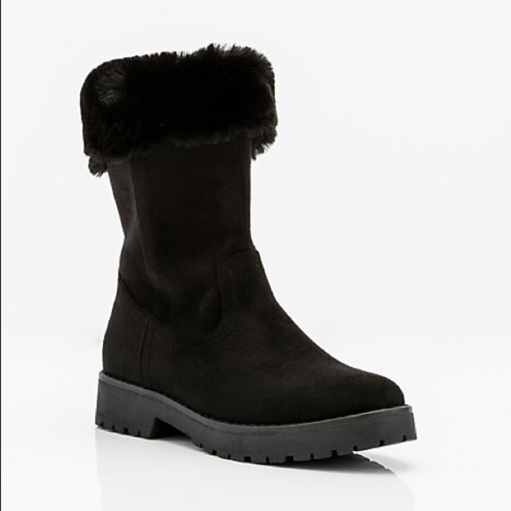 Le Chateau Mid Calf Black Winter Boots